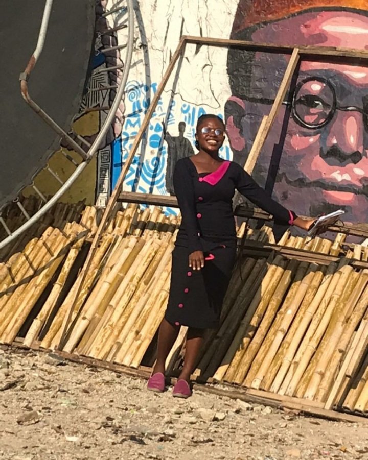 SarahInkspires's tweet image. I performed a spoken word at @Labaf1 yesterday. It was nice reading, discussing and connecting with literary enthusiasts.
Happy Sunday ❤🌹