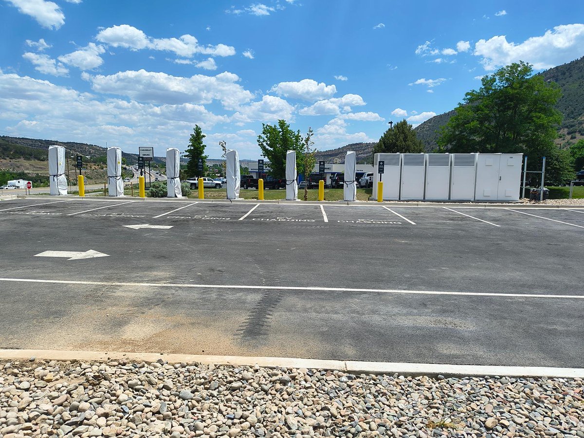 RANtracker's tweet image. Rivian has secretly been building a new Adventure Network station in Durango, Colorado!!

8 charging dispensers have now been installed at the soon to open REI Co-op on Turner Dr. 

The chargers could open as early as this week.

rivianforums.com/forum/threads/…