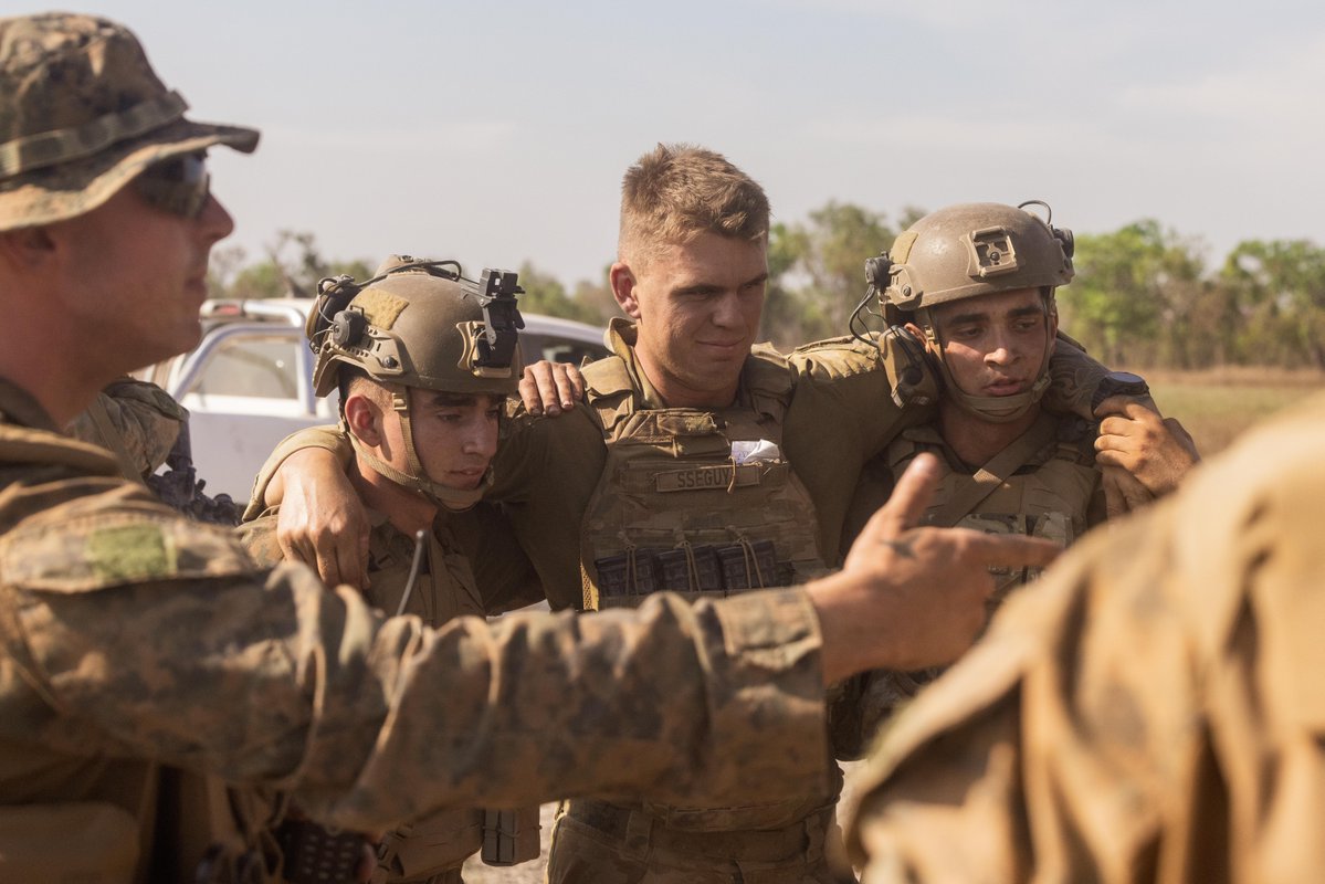 USMC's tweet image. #Marines with @MRFDarwin and @australianarmy, @DefenceAust, Soldiers take part in Talisman Sabre 25 at Northern Territory, Australia, July 13, 2025.
Talisman Sabre is the largest bilateral military exercise between Australia and the United States advancing a free and open…