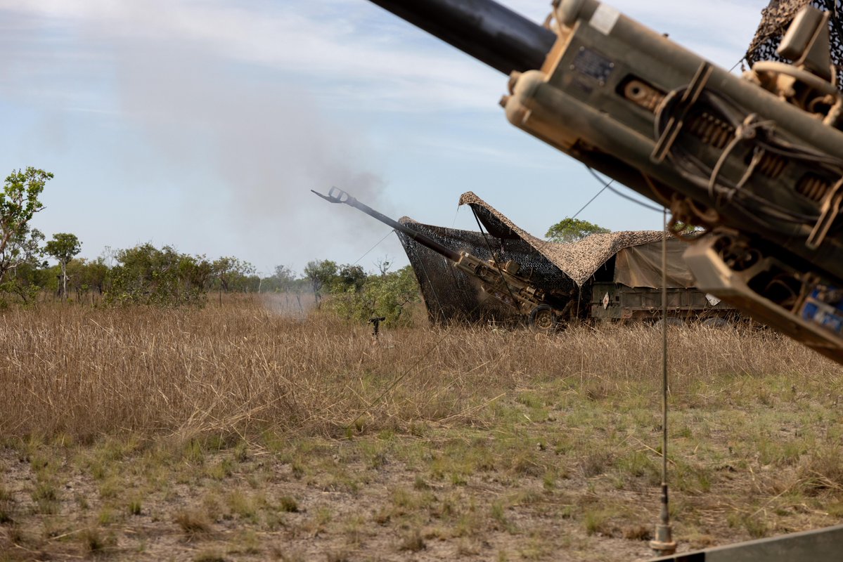 USMC's tweet image. #Marines with @MRFDarwin and @australianarmy, @DefenceAust, Soldiers take part in Talisman Sabre 25 at Northern Territory, Australia, July 13, 2025.
Talisman Sabre is the largest bilateral military exercise between Australia and the United States advancing a free and open…