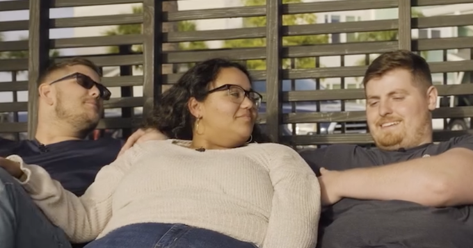 instinctmag's tweet image. "My Boyfriend Fell In Love With My Gay Best Friend"–Wait, What? dlvr.it/TM1VB8 #CoupletoThrouple #gaybestfriend #GayCouples #Throuple #ViralVideos