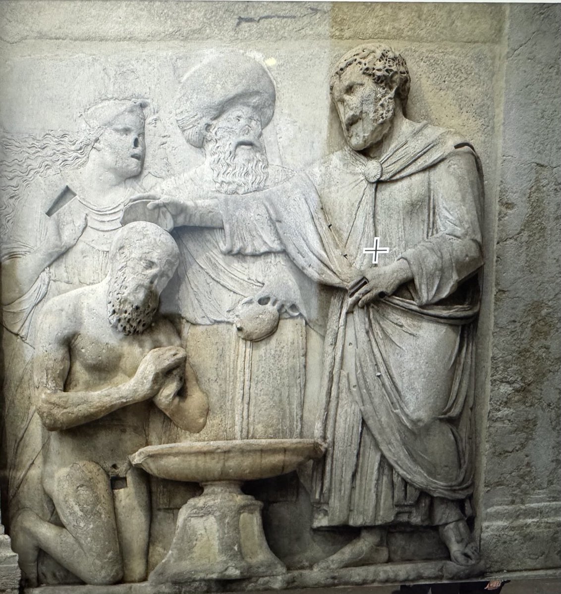 elaine_pasquini's tweet image. Bas-relief in Campo San Toma of St. Mark healing Anianus must be near Gabriel Allon’s apartment in San Polo. Also the merchant & camel bas-relief nearby and Mori bros. Continuing the journey…An Inside Job. pakistanlink.org/Community/2025… @danielsilvabook @jamiegangel