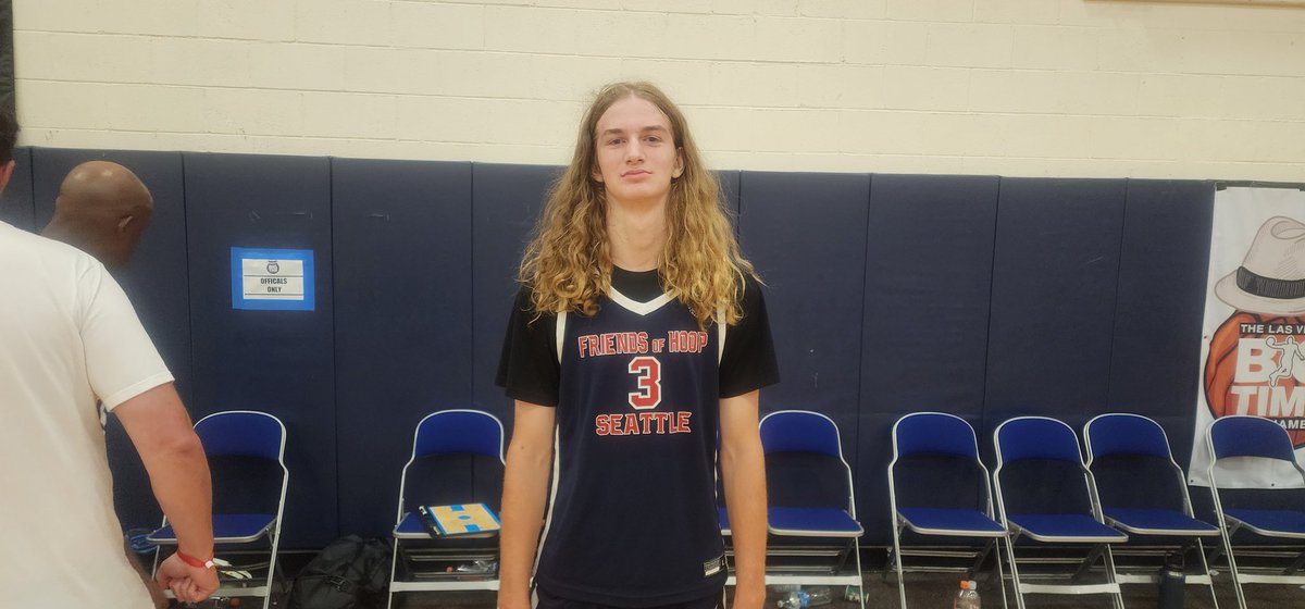Bruce Williams (@7outzbballclub1) on Twitter photo Sleeper Alert! Enjoyed 👀 <a href="/DrakePenberthy3/">Drake Penberthy</a> today <a href="/lvbigtime/">Las Vegas Big Time</a>
✅️ Ball Skills
✅️ Positional Size
✅️ Finishing ability
He was one of my Saturday Standouts Check out his 🖋 up ⬇️
7outz.com/las-vegas-big-… Sleeper Alert! Enjoyed 👀 <a href="/DrakePenberthy3/">Drake Penberthy</a> today <a href="/lvbigtime/">Las Vegas Big Time</a>
✅️ Ball Skills
✅️ Positional Size
✅️ Finishing ability
He was one of my Saturday Standouts Check out his 🖋 up ⬇️
7outz.com/las-vegas-big-…
