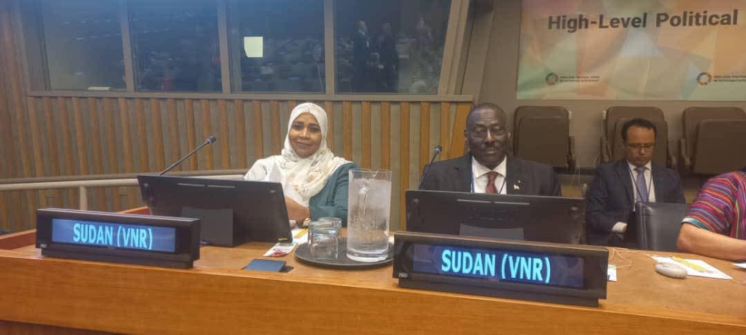 SudanFinance's tweet image. السودان يقدم تقريره الوطني الطوعي في المنتدى السياسي الرفيع المستوى حول التنمية المستدامة في مباني الأمم المتحدة بنيويورك
نيويورك يوليو 2025
شارك السودان في أعمال المنتدى السياسي الرفيع المستوى حول التنمية المستدامة، الذي احتضنه مقر الأمم المتحدة في نيويورك خلال الفترة من 14…