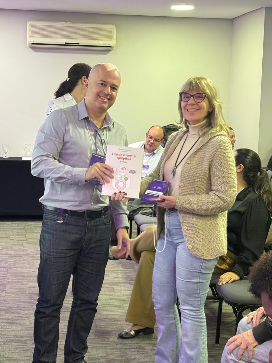 Liga Brasileira de Epilepsia (@lbepilepsia) on Twitter photo O Epilepsia na Prática passou esta semana por São Paulo - SP e foi um sucesso!
<a href="/abneuro_/">Academia Brasileira de Neurologia - ABN</a> O Epilepsia na Prática passou esta semana por São Paulo - SP e foi um sucesso!
<a href="/abneuro_/">Academia Brasileira de Neurologia - ABN</a>