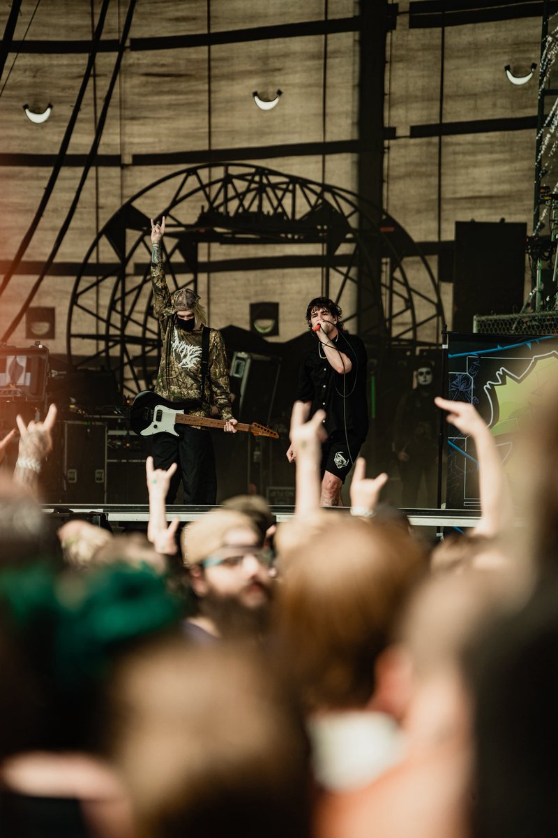 AlphaWolfCVLT's tweet image. York State Fair, what an absolute day for it!
You were incredible 🎡🎢
Today, we’re on the beach in Wantagh NY at one of the most scenic venues we have ever seen
Come groove with us at 3:40pm
P: @uglivia