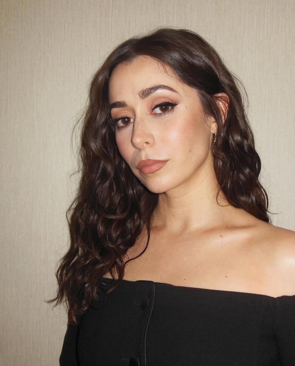 isyzygyy's tweet image. i want to play connect the dots with all of her moles