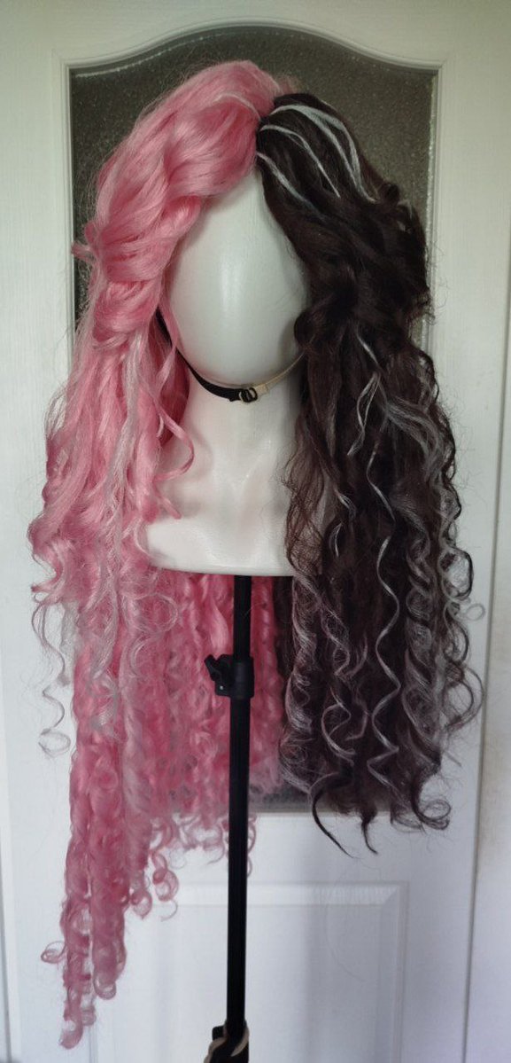littleneooo's tweet image. Working on smth really special soooo
LOOK AT THIS ADORABLE WIG OMG SHE MADE IT LOOKS SO FLUFFY I LOVE IT MORE NOW
so grateful for working on this: @cos_persik 

Do you recognize this cutie pie? ;)