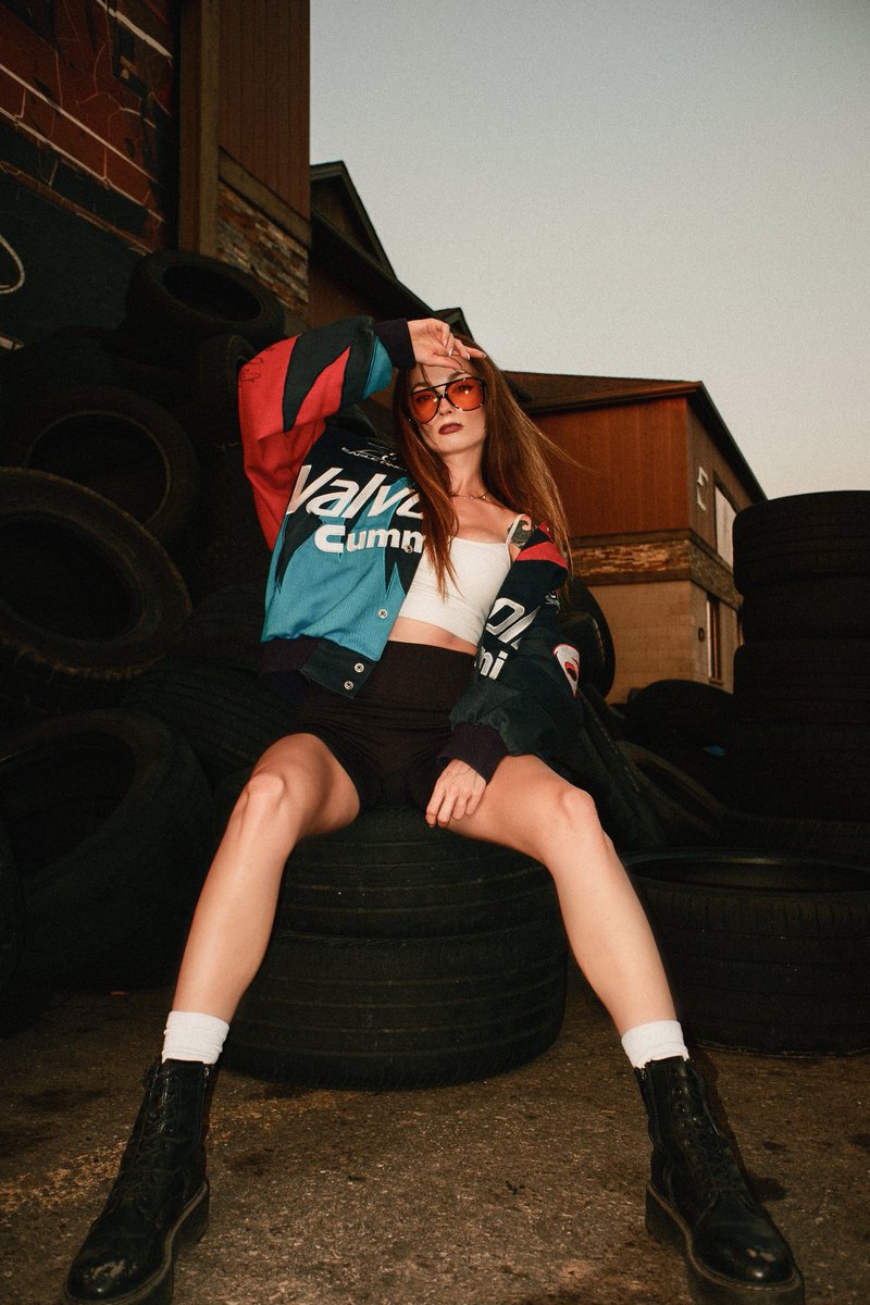 Lee Zavitz tweet media