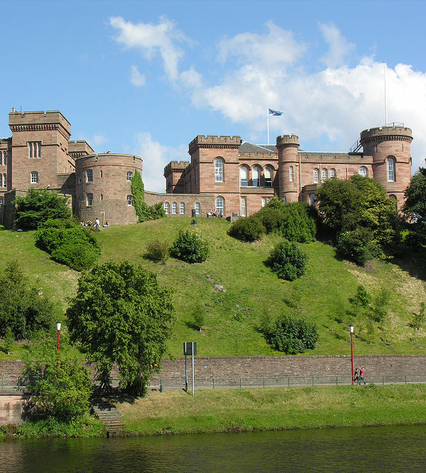 Undiscovered Scotland tweet media