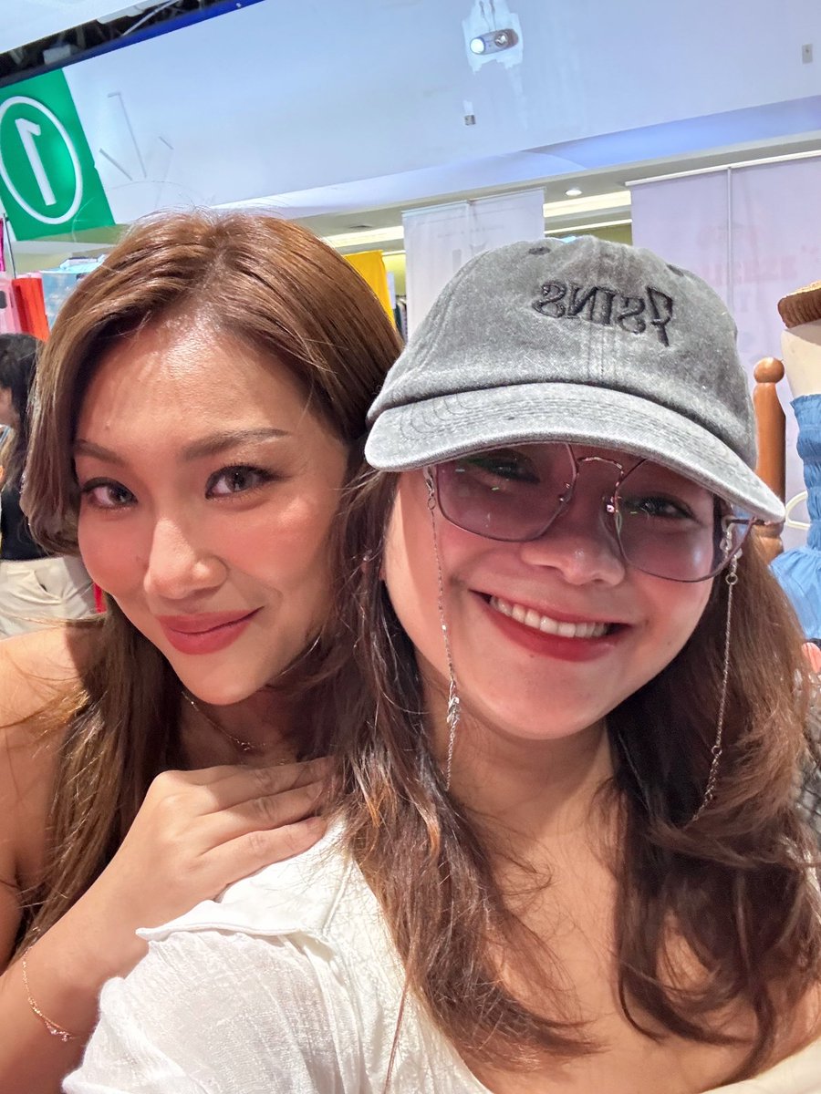 bylilybear's tweet photo. Hellooo ❤️❤️❤️ https://t.co/blkl0J5J4R