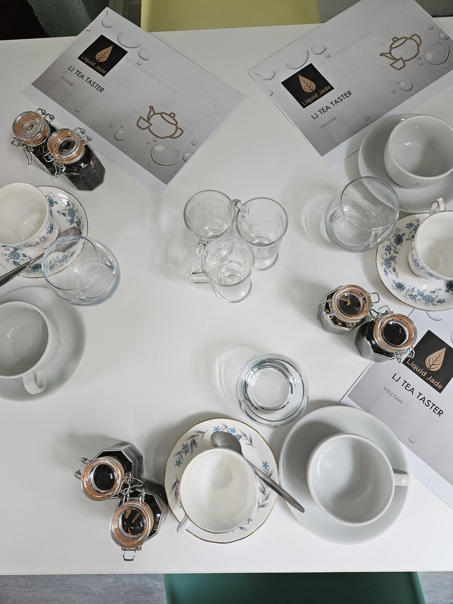 I've finally gotten around to having a business number for Liquid Jade! This is now the dedicated number for bookings and enquiries. It would be fab if you could change the contact details that you currently hold for us to 07397 041867.