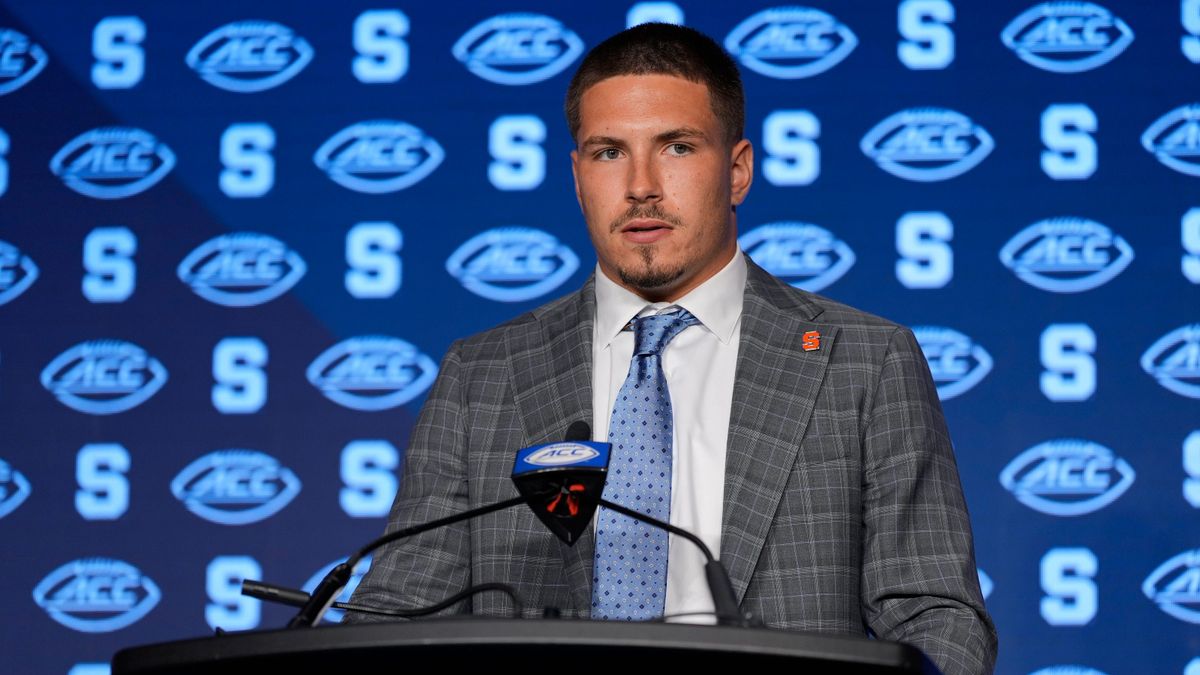 DeMarvion Overshown clone? Cowboys UDFA moves from safety to LB cowboyswire.usatoday.com/story/sports/n…