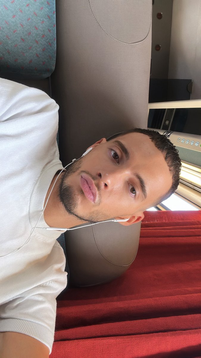 danny 🍋 tweet media