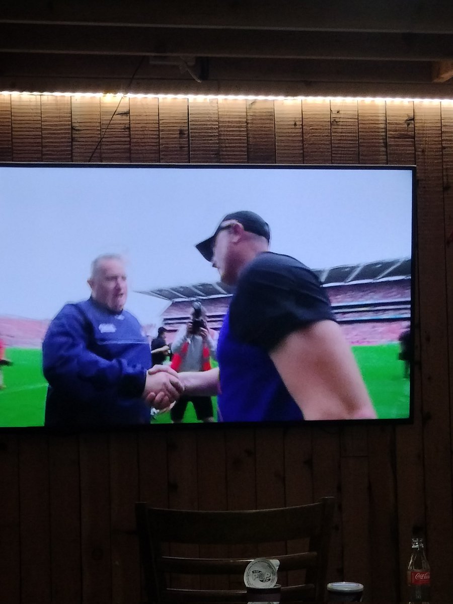 nic_iosa's tweet image. A game of two halves but Tiobráid Árann....a leithéid de scil!
Comhghairdeas leis na himreoirí is fearr sa domhan i mbliana!🏆👏🏻
#AllIrelandHurlingFinal