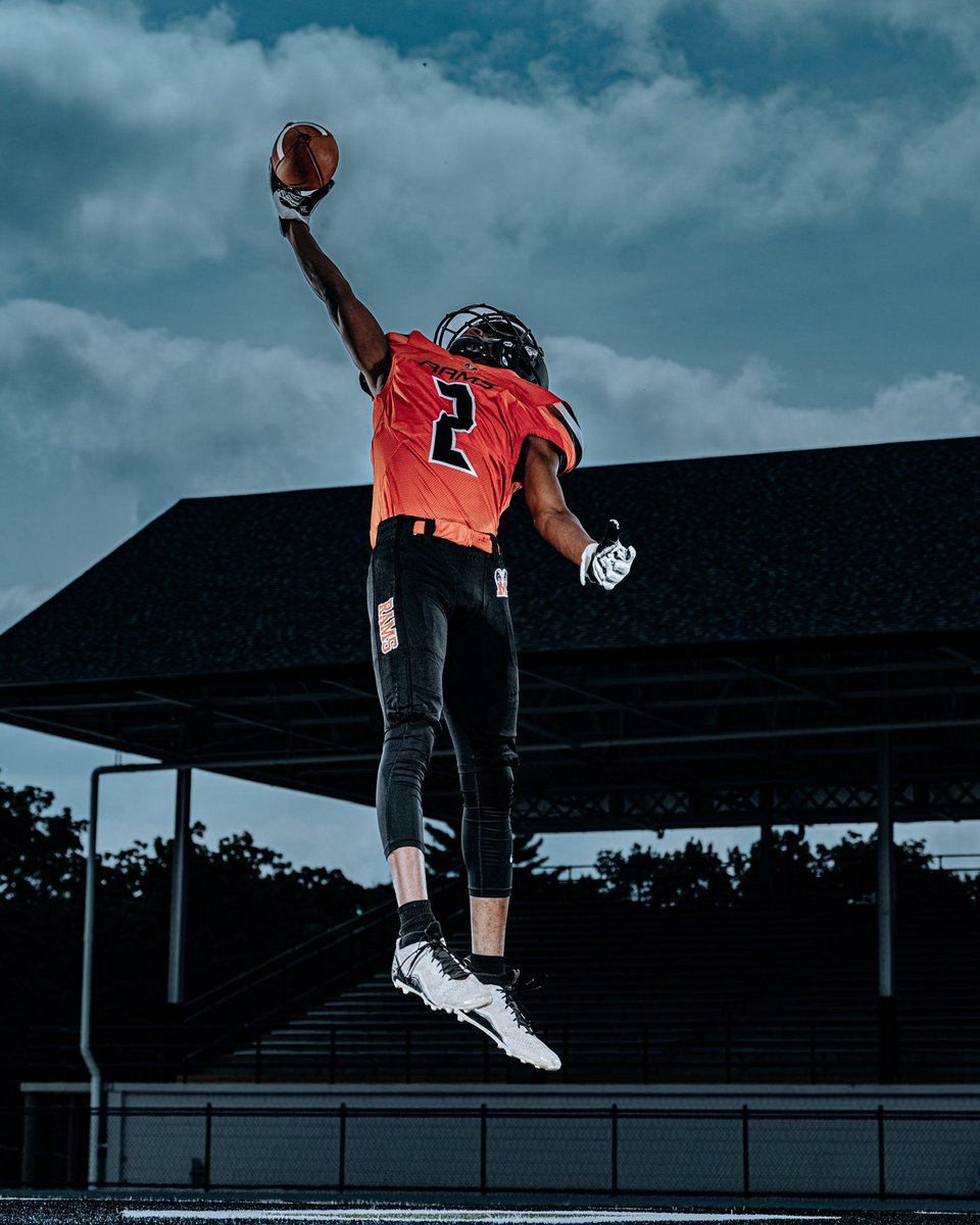 Manual Rams Football (@ramsfootball309) on Twitter photo 