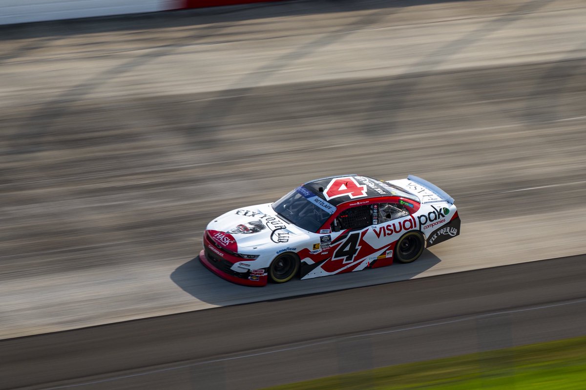 Parker79p's tweet image. Bad fast car yesterday! Rain cut us short of a good finish. Got a penalty after stage #2, started 37th and got all the way up to P19. This car was on rails. Thank you @fixyourlid for joining us at @monstermile!