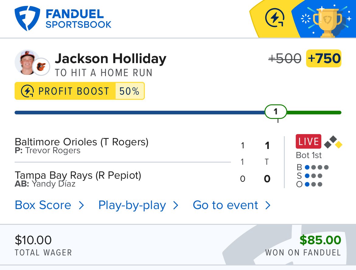 OsCardGiveAways's tweet image. Alright laundry is put away, let’s check in on the Os…hey they’re up 1-0 cool I wonder how they scored their run…SWEET!!!