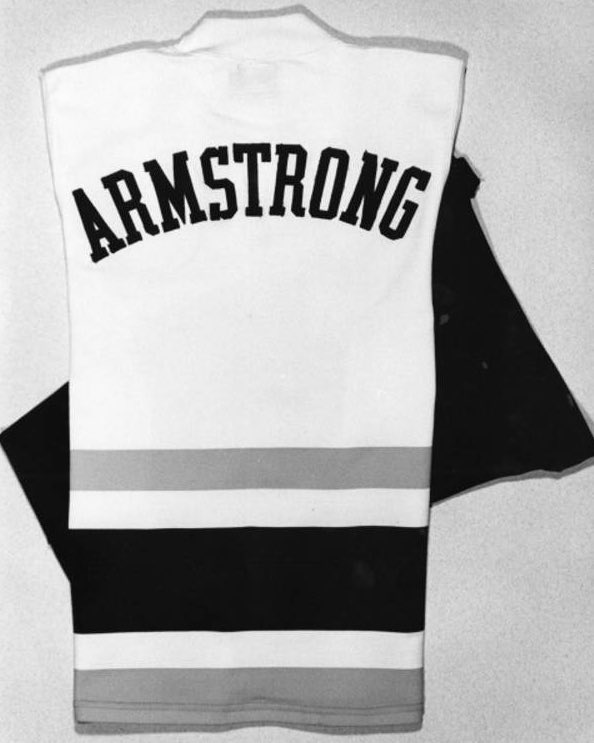 MUOverload's tweet image. Team captain Joe Thomas gives @MarquetteMBB warmups to Apollo 11 astronauts Neil Armstrong, Michael Collins, and Buzz Aldrin on November 8, 1969 at the Père Marquette Discovery Award ceremony #mubb