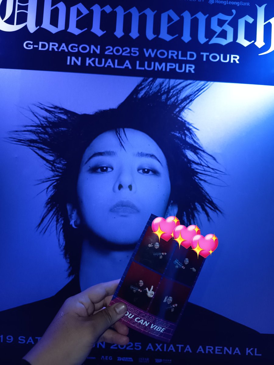 airyneryna's tweet photo. Akak Speaker Hadir🤭😻

Unofficial EO Cat 8 Day2😆🐉❤️

ps: kalau u guys ada video/gambar yang terselit I,mohon DM🤭😘kitonyo tak banyak gambar/video sebab banyak potpet + jaga lagu🫣😅

#GD #GDRAGON 
#GDinKL #GDinMY
#ÜbermenschinKL #Übermensch #GDRAGONinKL
#GDRAGON2025WORLDTOUR https://t.co/3PnQNPifNK