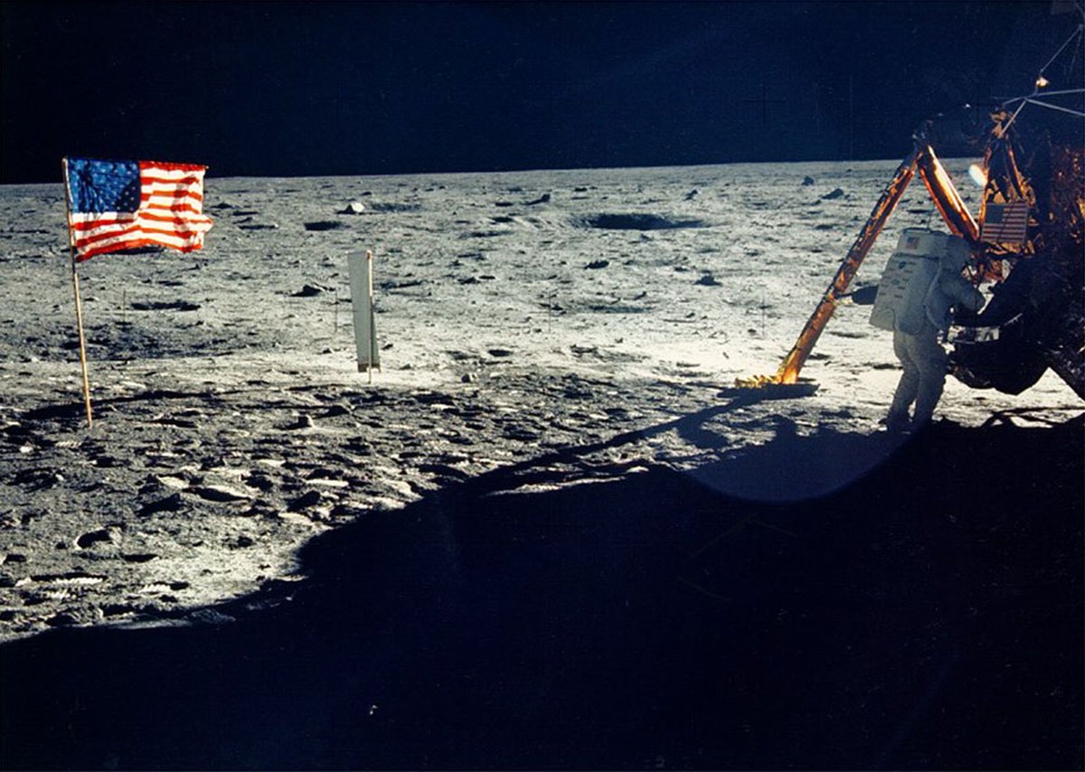 JasonDBallard's tweet image. Happy Moon Landing Day. May humanity’s future be among the stars, and may Earth be treasured forever as our first Home.