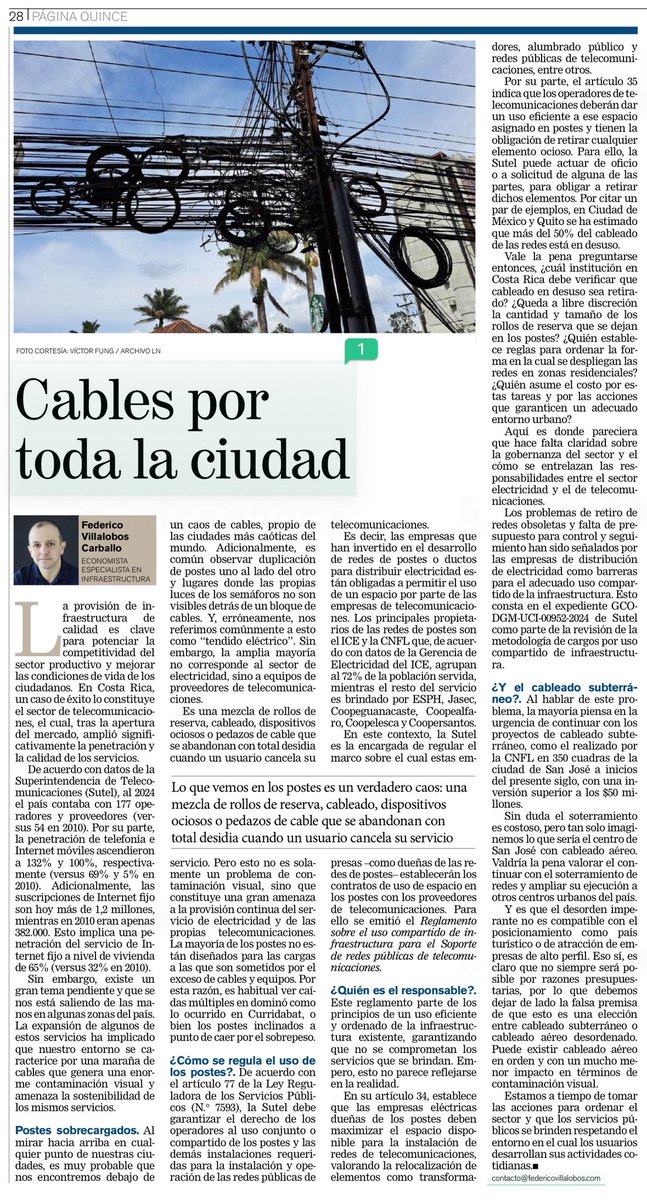 FVillalobosCRC's tweet image. Hacia donde miremos encontraremos cables, cables cortados al cambiar de proveedor, rollos de reserva, postes doblados o duplicados que ya no resisten el peso de un exceso de cableado de telecomunicaciones. Les comparto una reflexión sobre una situación que debemos rectificar.