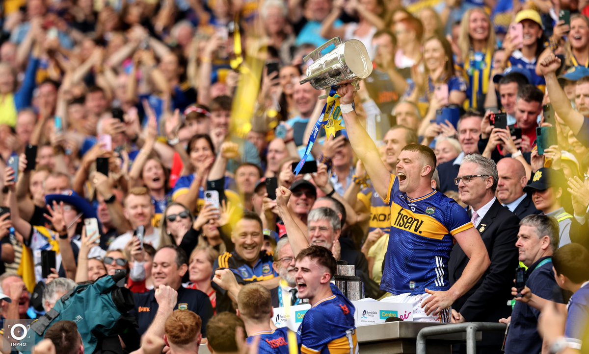 Inphosports's tweet image. 💙💙💛💛💙💙🏆💙💙💛💛💙💙
@TipperaryGAA are the All-Ireland Hurling Champions!