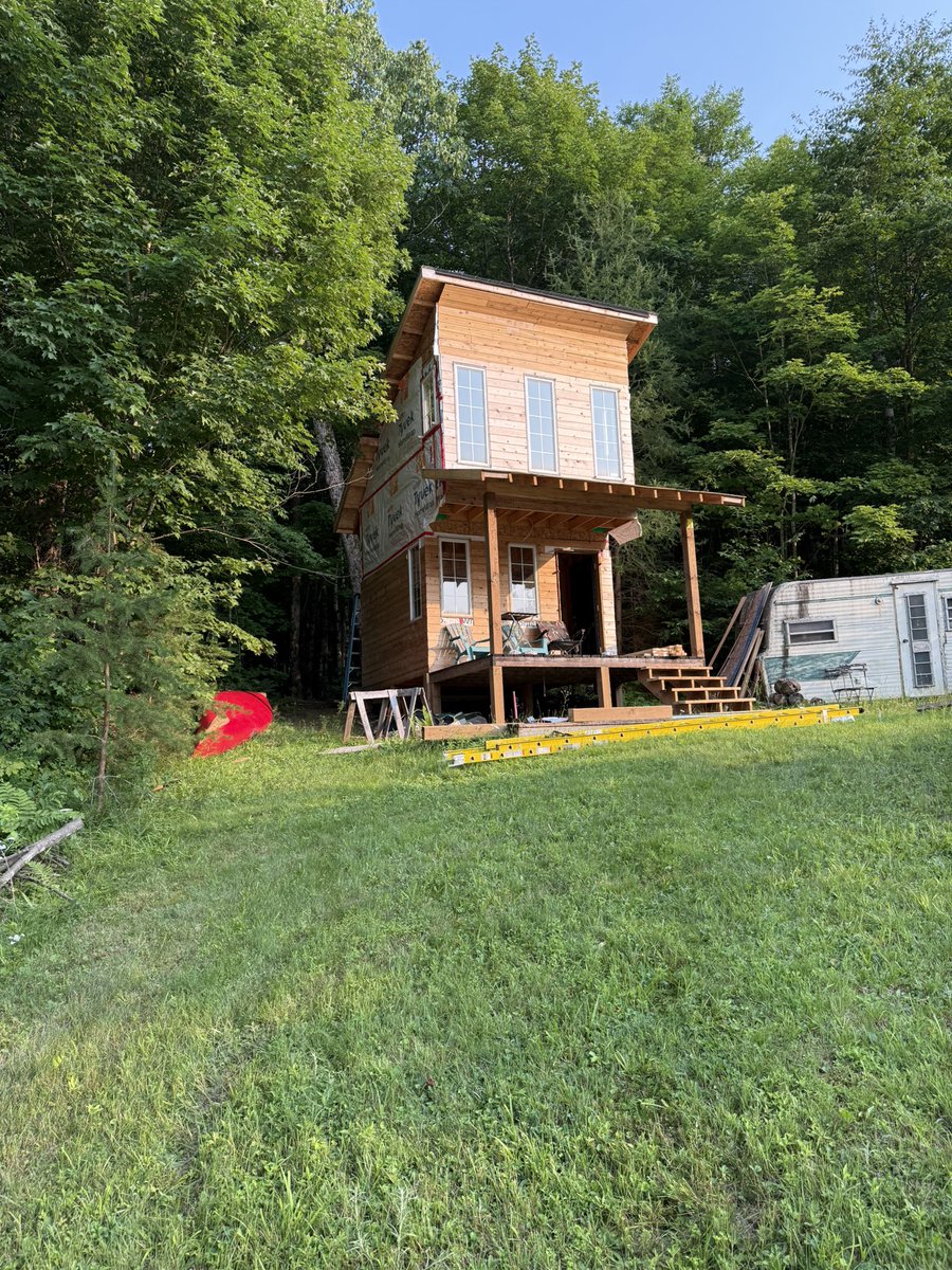Mikesjournal's tweet image. I love how the afternoon sun paints front of the river front bunk house. A work in progress.