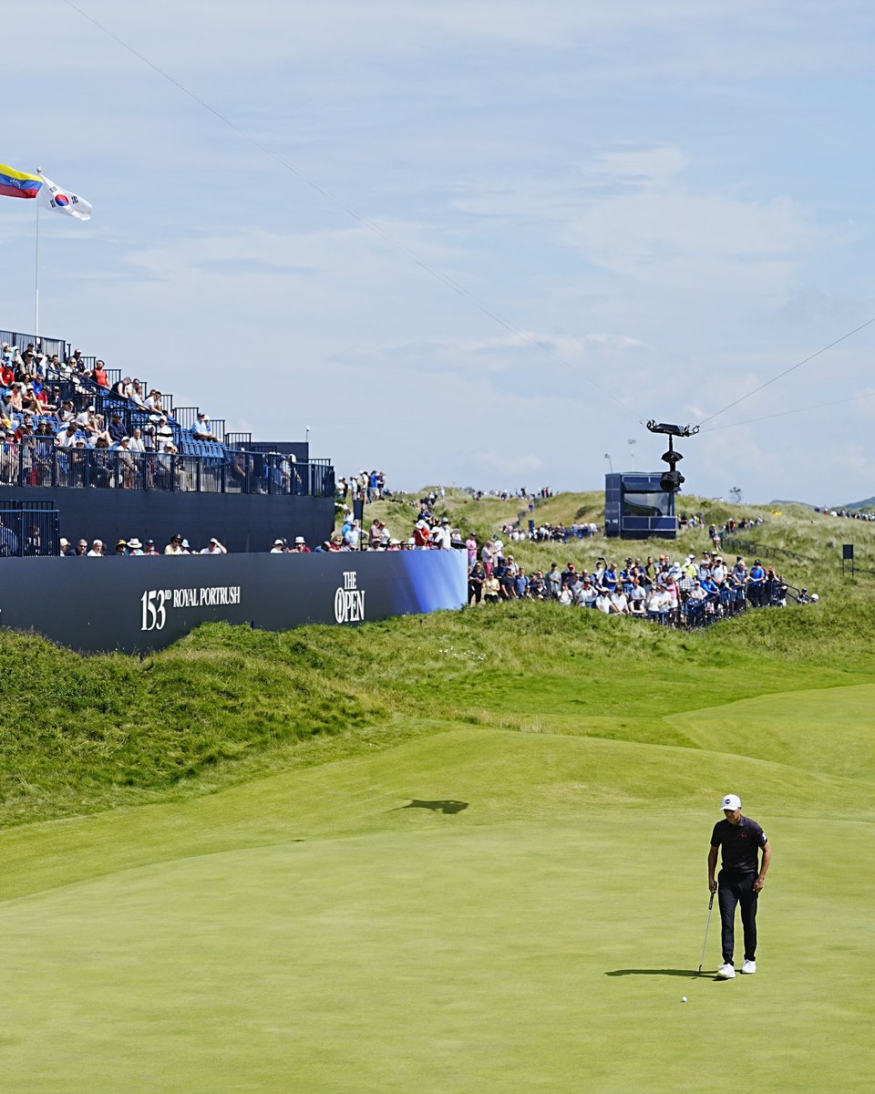 GolfChannel's tweet image. The sun came out for championship Sunday at Royal Portrush. ☀️