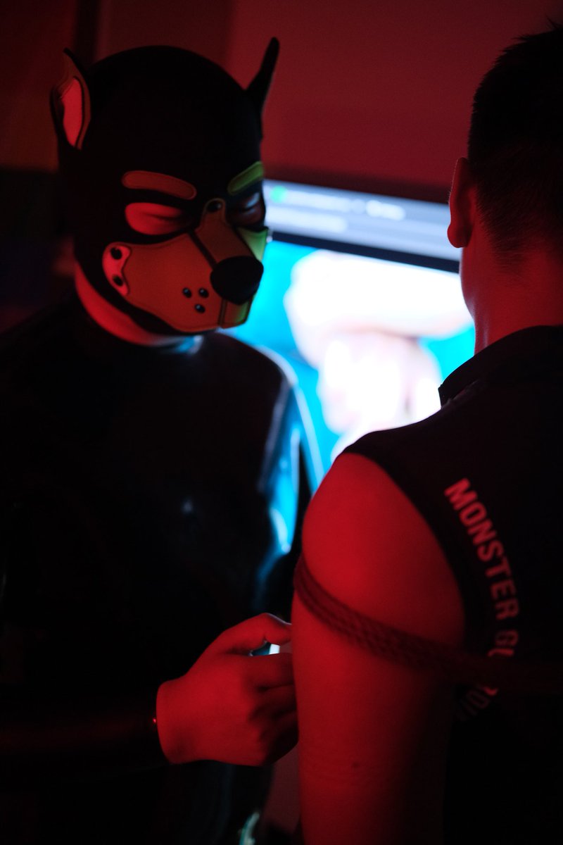 7.19 爪印社 雄犬之夜
🪢 by <a href="/nowatercuso4/">少年Pc</a>