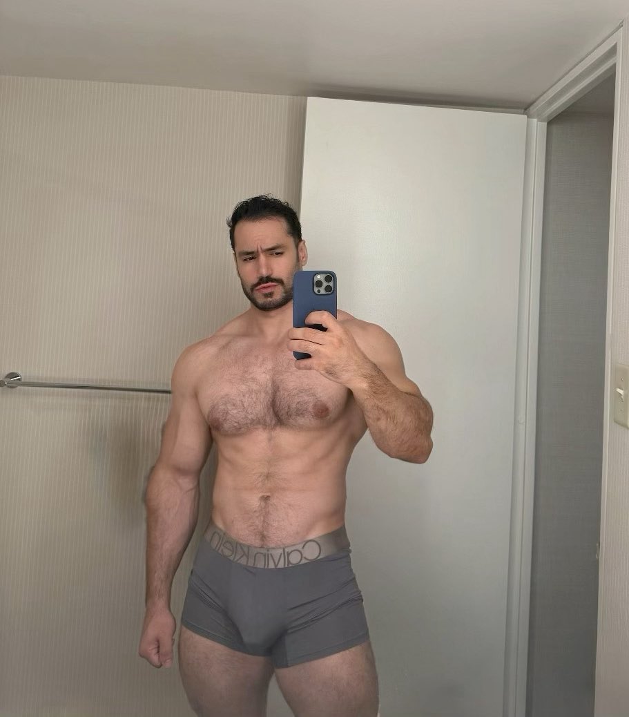 😏
