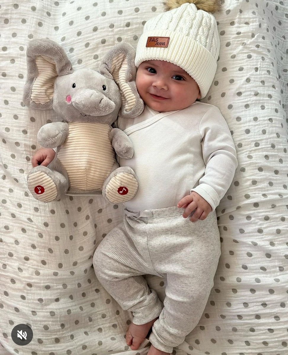 Baby's (@cuddleecute) on Twitter photo 