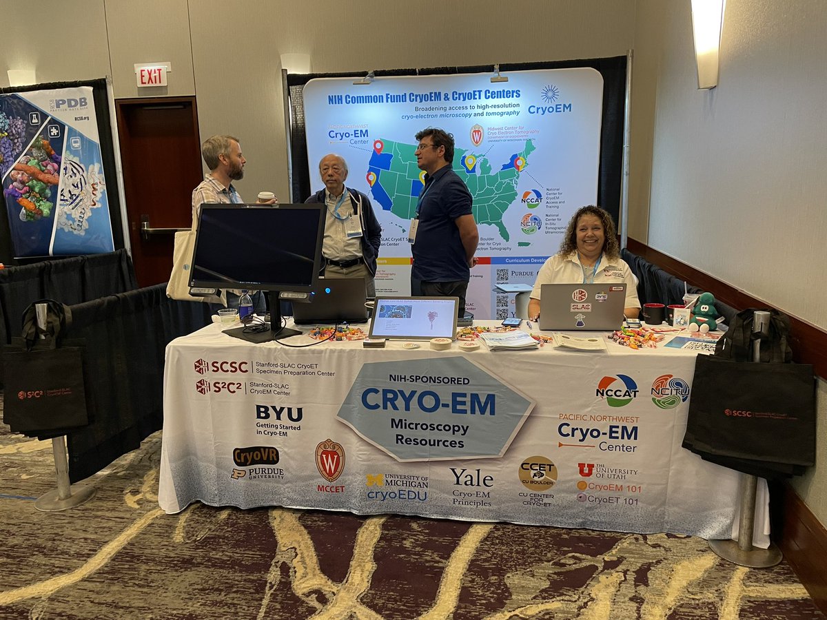 edward_eng's tweet image. Visit the NIH sponsored #cryoEM service centers in the @ACAxtal #ACA2025 exhibit hall at booth 35.
Find out how we can support your research projects through data collection, training, sample prep & screening at no cost at the point of access.
cryoemcenters.org