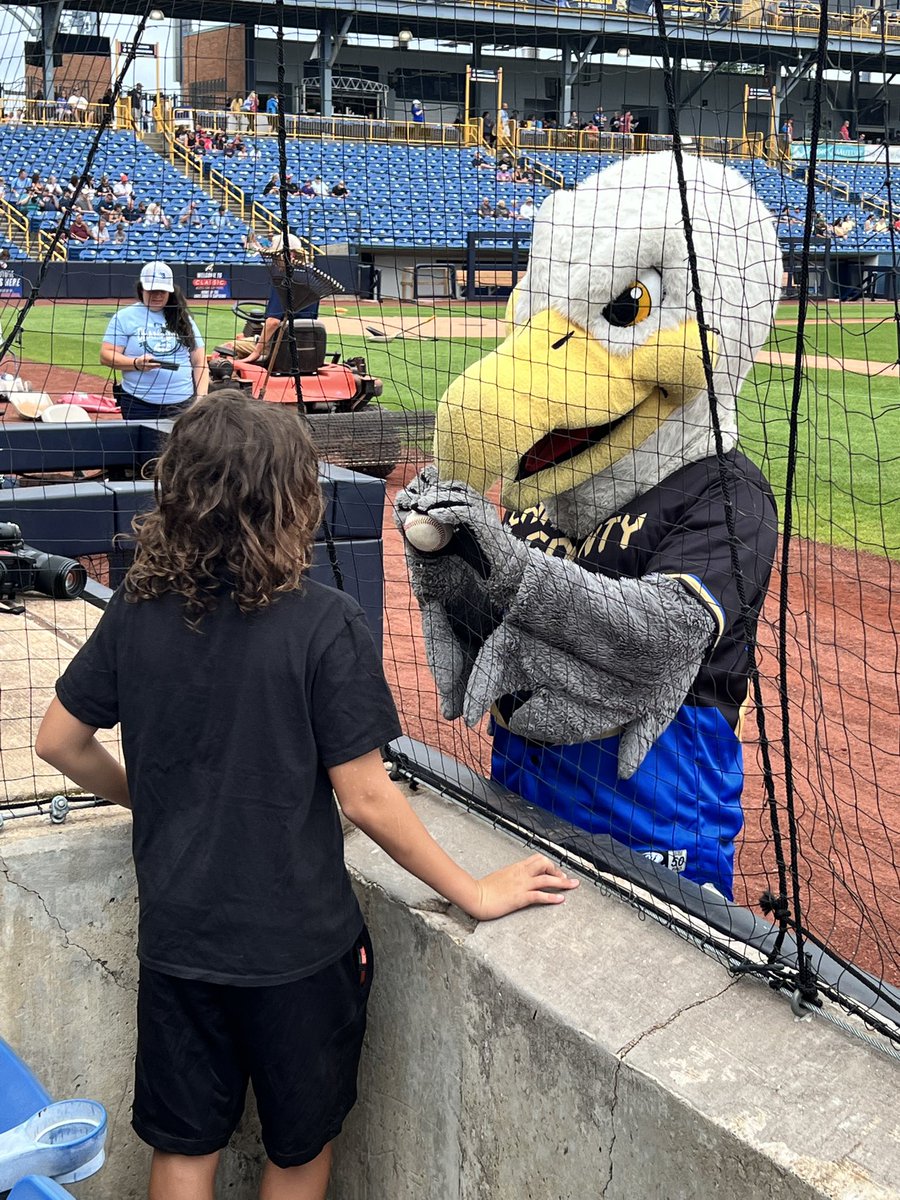 a lot easier to make friends when there’s no glass 😂 🫶

<a href="/monsterssully/">Sullivan C. Goal</a> | <a href="/LCCaptains/">Lake County Captains</a>