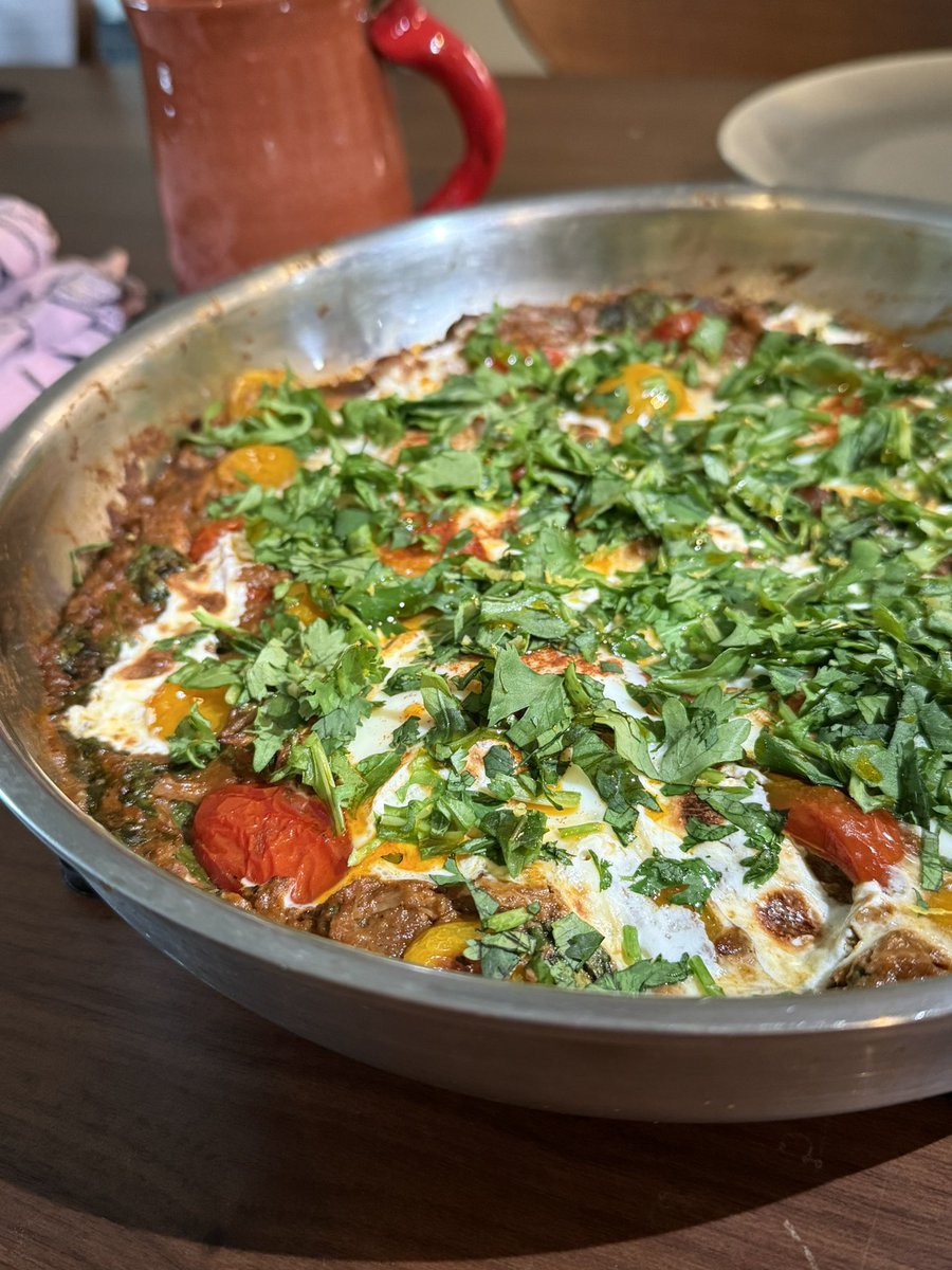 datauzi's tweet image. Your weight goals don’t need “hacks”

They need more creativity

474 cal, 55g of protein, 11g of fiber
2 servings