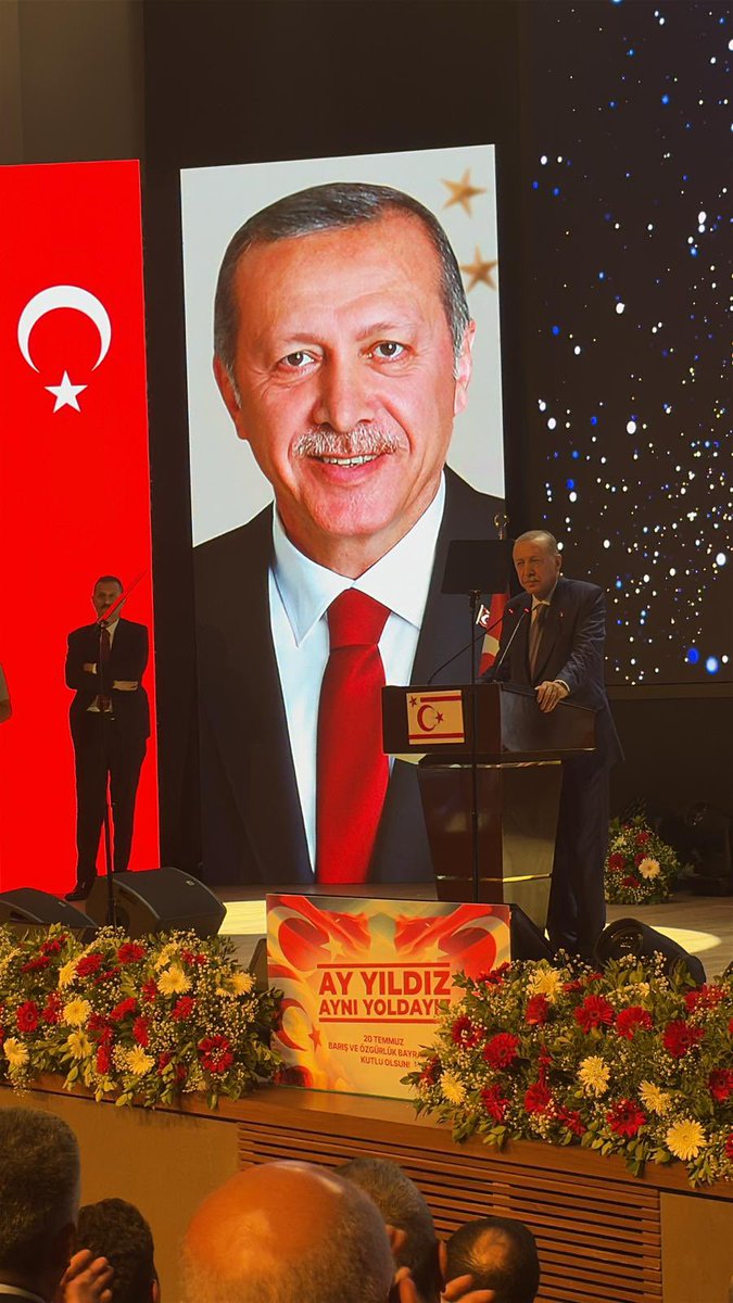 erolozvar's tweet image. Kıbrıs Barış Harekâtı’nın 51. yıl dönümünde Cumhurbaşkanımız Sayın @RTErdogan riyasetinde KKTC’de, 20 Temmuz Barış ve Özgürlük Bayramı programlarına iştirak ettik.
Toplu Açılış ve Temel Atma Töreni’ne katıldık.
#20Temmuz1974 #KıbrısBarışHarekâtı 🇹🇷