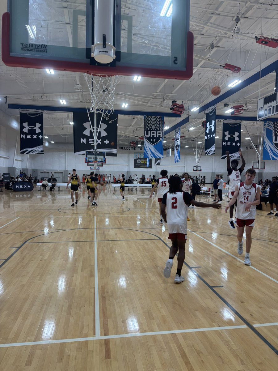 _MikeRoth's tweet image. Almost game time for the 17 U UA Rise Championship
@ohiochampionbb faces off against @tlbanational on championship Sunday.
Great opportunity for the Ohio program to compete on a national stage!