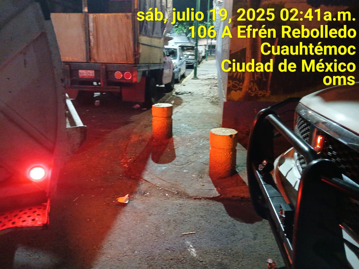 Diariamente realizamos acciones para retirar tiraderos clandestinos, como en la colonia Obrera, donde seguimos trabajando para mantener espacios públicos limpios, seguros y ordenados para todas y todos.

#TiraderosClandestinos #ColoniaObrera
#LeTocaAMau