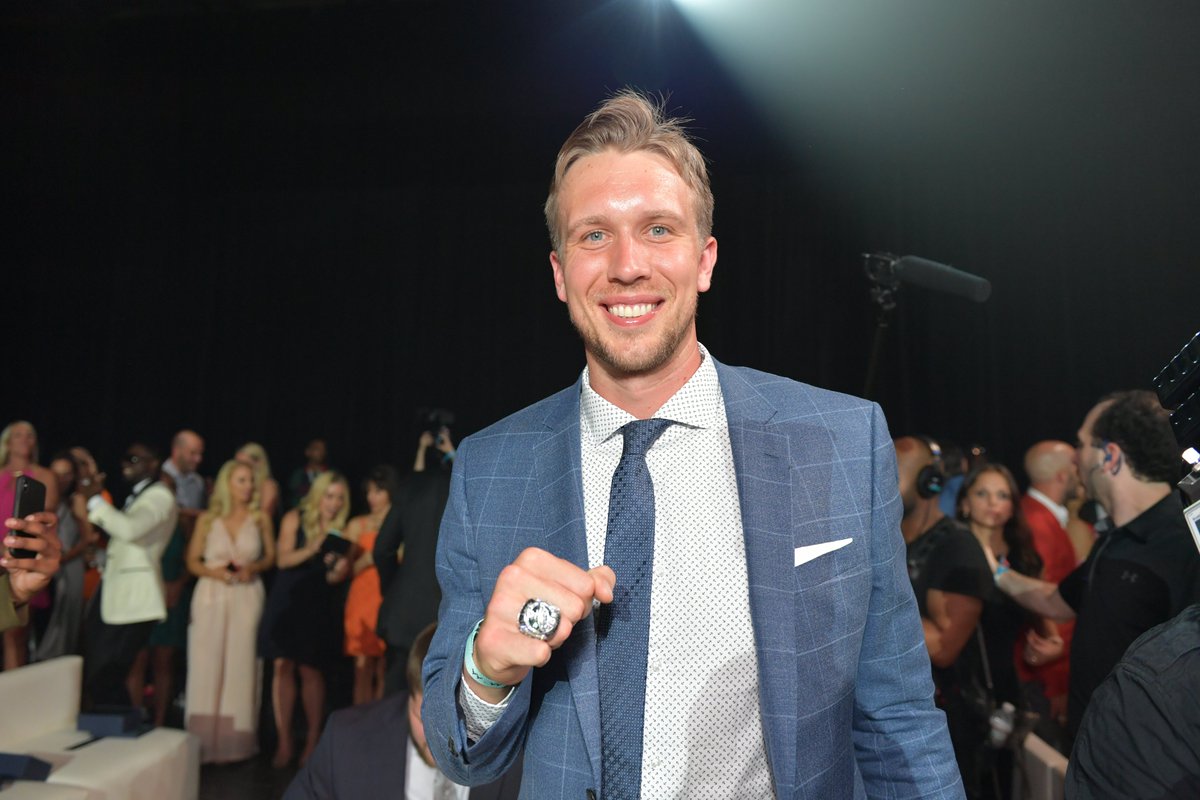 EaglesHistory's tweet image. Looking back at our Super Bowl LII Ring Ceremony 💍