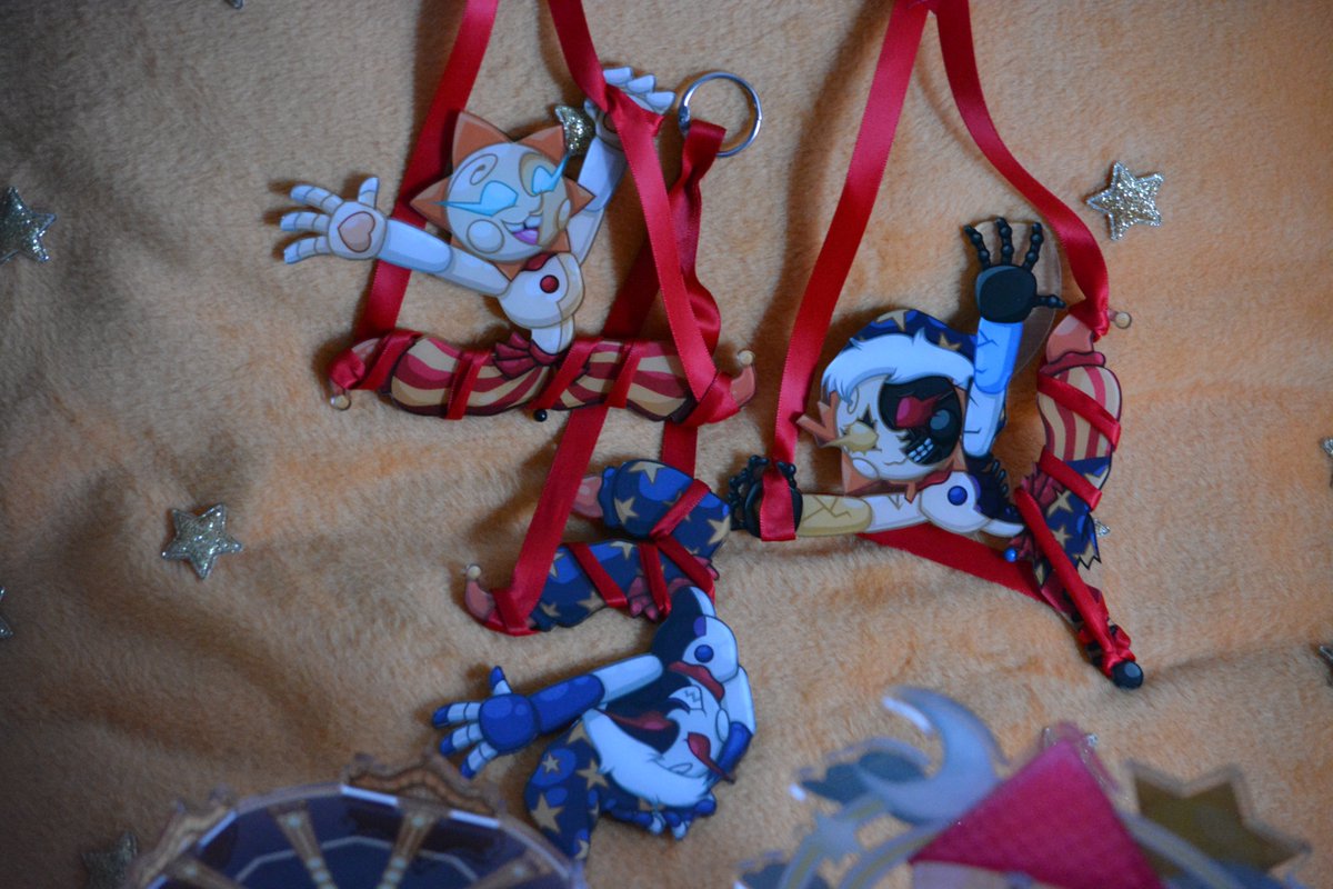 I'm back with new merch!
To celebrate, there's a 10% discount on new items and a 30% discount on old ones 🎁🎉
I hope you like it ^^
tpgstorecreations.etsy.com

#daycareattendant #fnafsecuritybreach #GravityFalls #HazbinHotel #etsystore