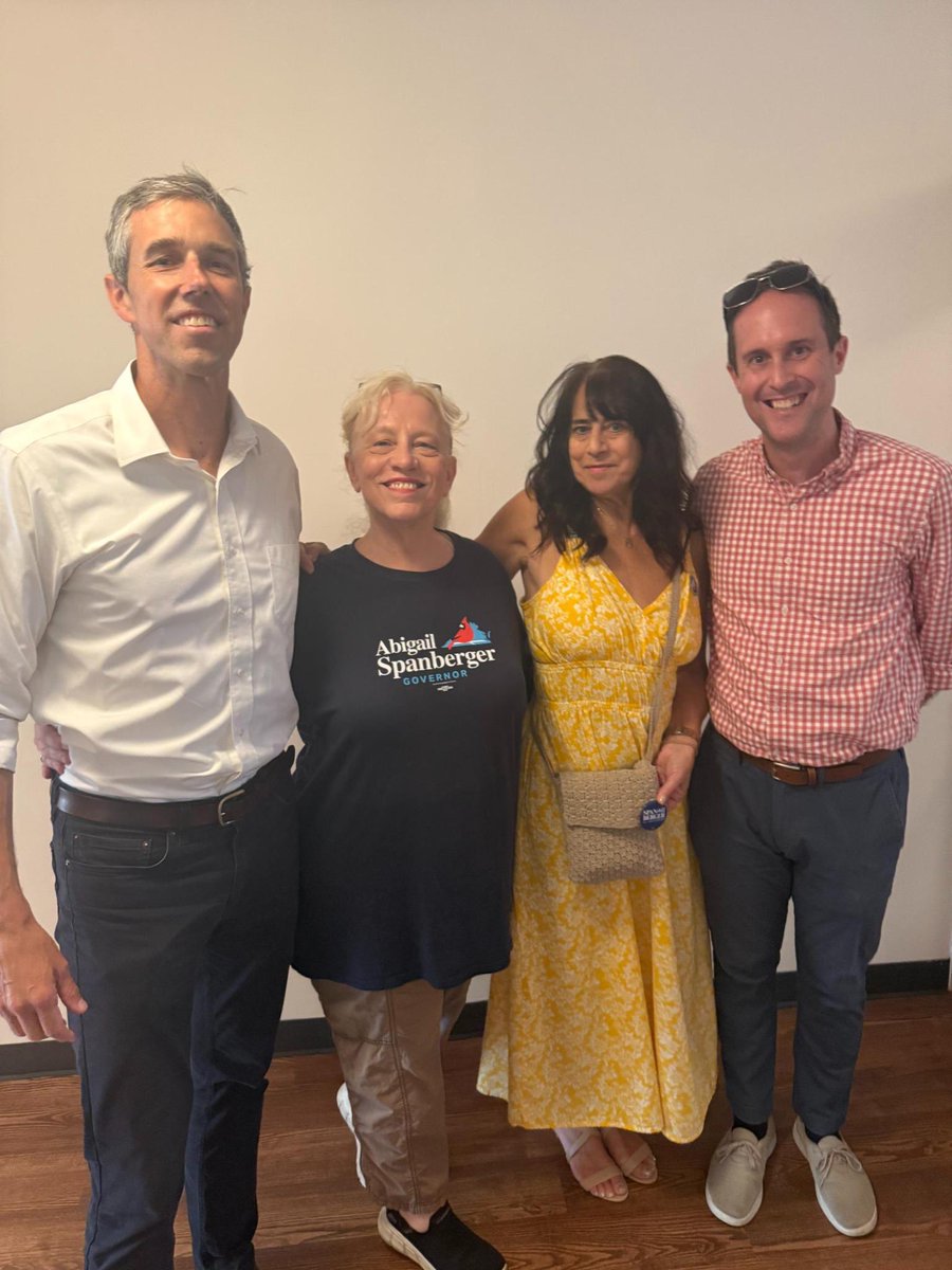 ScVanValkenburg's tweet image. Over 500 people came to The Cultural Arts Center to hear @BetoORourke speak yesterday! It was a good call to arms; rallying people across the region to get @SpanbergerForVA, the statewide ticket and @VAHouseDems elected this November so we can move Virginia and America forward!