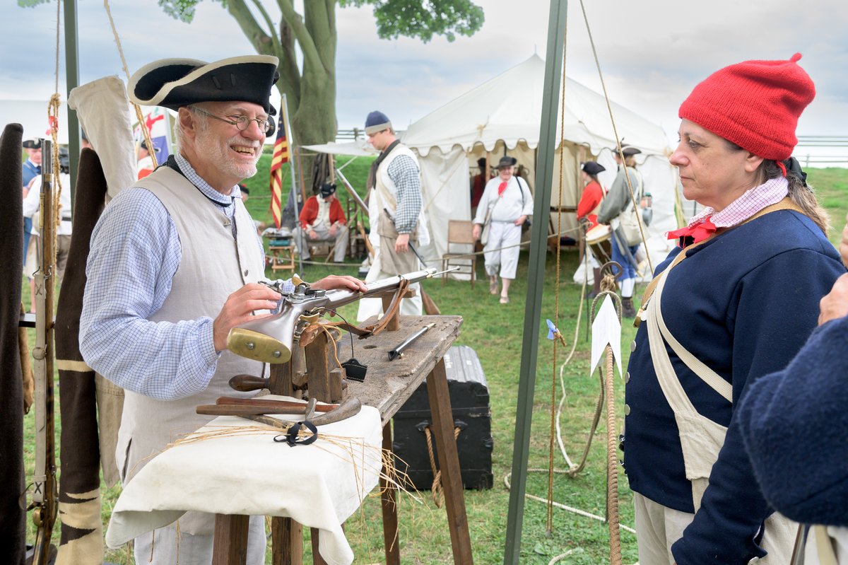 MHDcurrent's tweet image. EDITORIAL: Living history lessons and those who teach them
loom.ly/C14T-I8