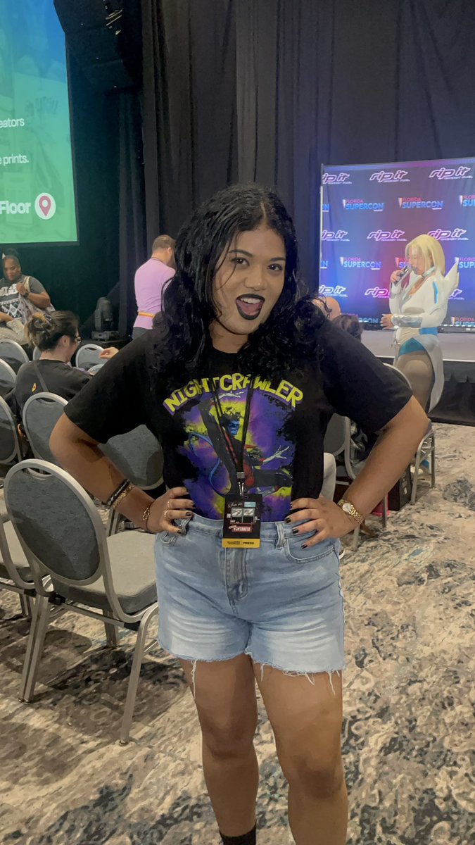 HeadphonesTblog's tweet image. Last day at #FloridaSupercon!
Rocked my Nightcrawler tee and made the most of every geeky moment 💙
Already counting down to next year!
#Supercon2025 #Day3Vibes #NightcrawlerStyle #XMenLove #HeadphonesThoughts #ConWeekendWrap
@FloridaSupercon #supercon
