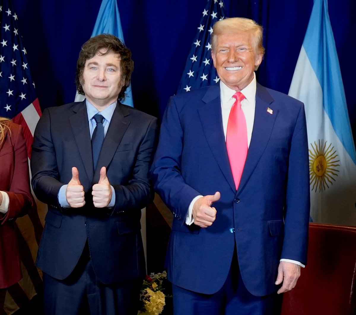 InMilei's tweet image. 🚨 BREAKING: Argentina and the U.S. are finalizing a trade deal 🇦🇷🇺🇸
100 Argentine products could soon face U.S. tariffs of 0-10%, boosting Argentina's export economy amid Milei's reforms.
⏳ Steel and aluminum talks remain ongoing.
🔜 Trump to announce via TruthSocial…