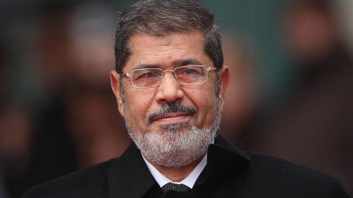 ملعون كل من ساهم ولو بكلمة في الانقلاب على الرئيس الشهيد #محمد_مرسي 

#غزه_تموت_جوعاً #غزه_تباد_وتحرق