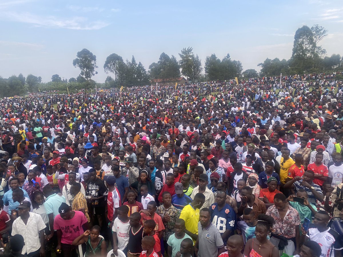 NicholasMugume1's tweet image. Cheering the masaza football game Fort-portal city 1:1 kyaka