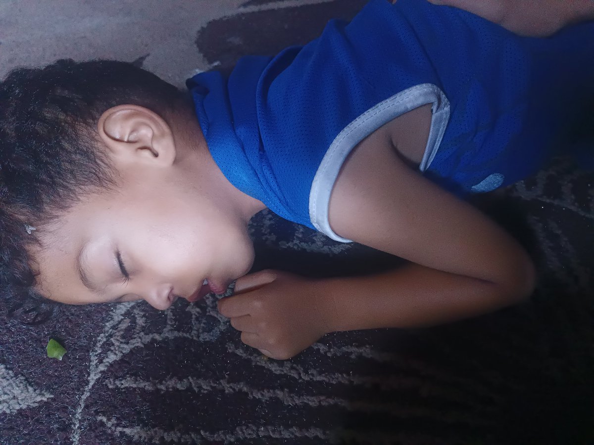 SaharA32452's tweet image. My son, Jude, is sick and fainted a few hours ago. Please donate so I can buy Jude some fever medicine. My son is dying. Oh God, please relieve him. chuffed.org/project/129313