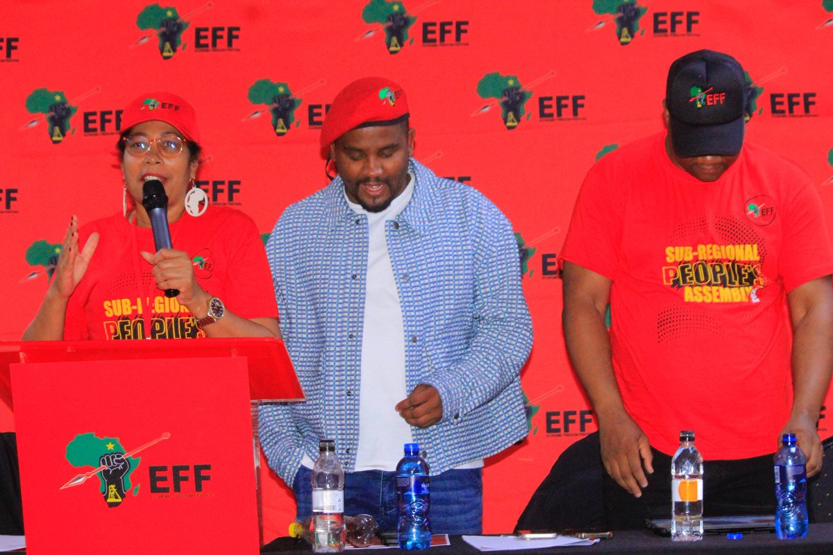 EFFGautengProv's tweet image. 🚨In Pictures🚨
EFF CCT Deployees, Commissars Hlengiwe Mkhaliphi and Mandla Shikwambana today, ensuring a smooth and successful convening of EFF Tshwane SubRegion 1 Subregional People’s Assembly.
#EFFSRPA