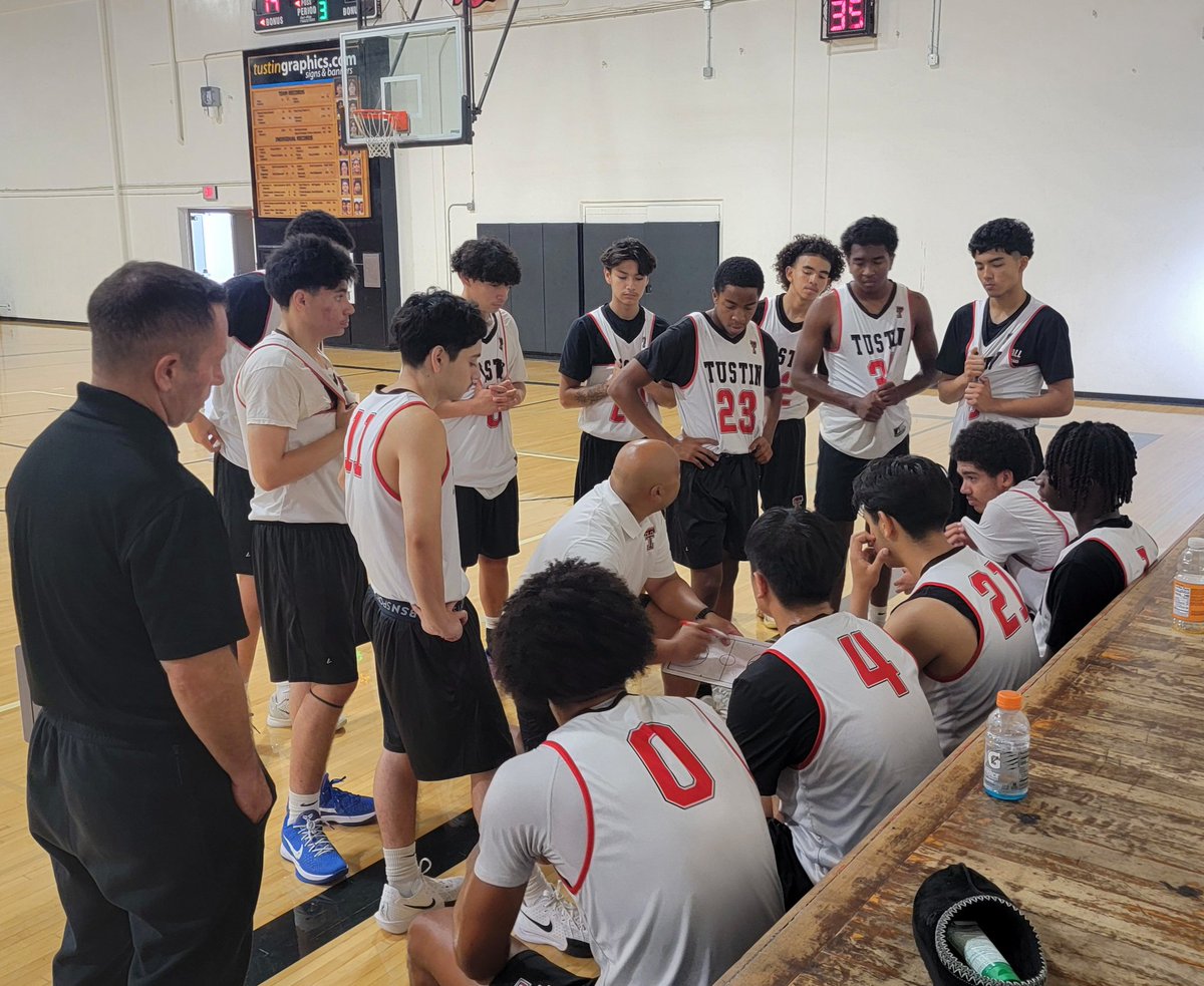 Matthew Kovach (@mattyk31) on Twitter photo 🏀2 New Head Coaches laying the ground work/setting the standards for their respective programs.
<a href="/CoachJonAntolin/">Jonathan Antolin</a> & the Tustin Tillers.
<a href="/JWtheCoach/">Jason Weatherall, M.A.</a> & <a href="/jbhsboyshoops/">John Burroughs Boys Basketball</a> 🏀2 New Head Coaches laying the ground work/setting the standards for their respective programs.
<a href="/CoachJonAntolin/">Jonathan Antolin</a> & the Tustin Tillers.
<a href="/JWtheCoach/">Jason Weatherall, M.A.</a> & <a href="/jbhsboyshoops/">John Burroughs Boys Basketball</a>