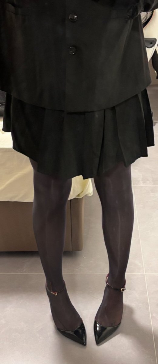 sevensit tweet media